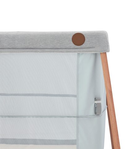 Bebe Confort Iris 2 In1 Compact Travel Cot For Newborns And Toddlers Bebe Confort Iris 2 In1 Compact Travel Cot For Newborns And Toddlers