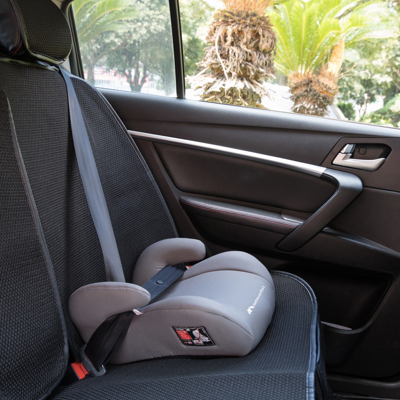 Bebeconfort siège auto RoadFix, Groupe 2/3 (de 3 à 12 ans environ),  ajustable en hauteur, Pixel Grey - Blanc Gris - Kiabi - 79.99€